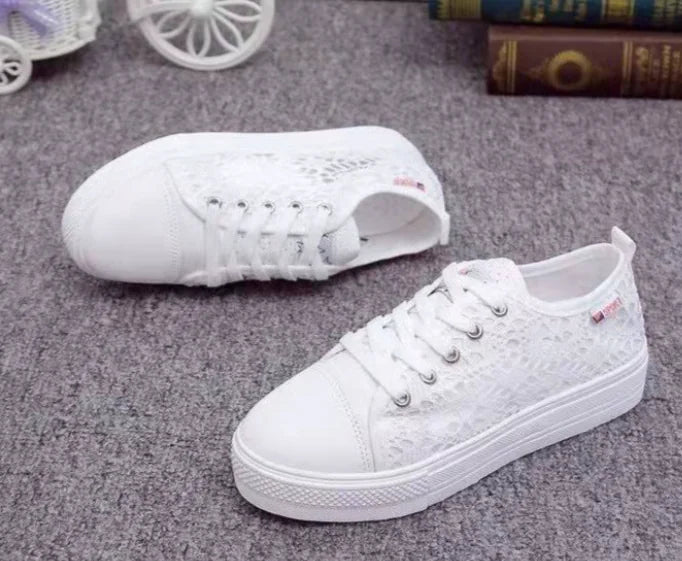 women's sneaker